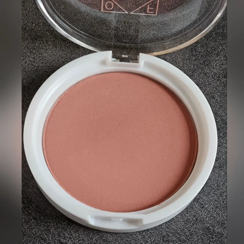 OFRA x Madison Miller Blush In Sweet Stuff W MAKEUP IS ART Beauty Sponge NEW